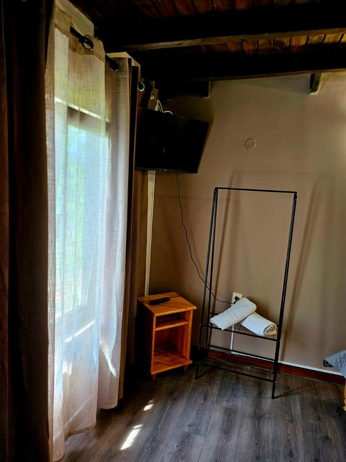 Orehite-Family Hotel ,Food & Pool Bozhichen エクステリア 写真